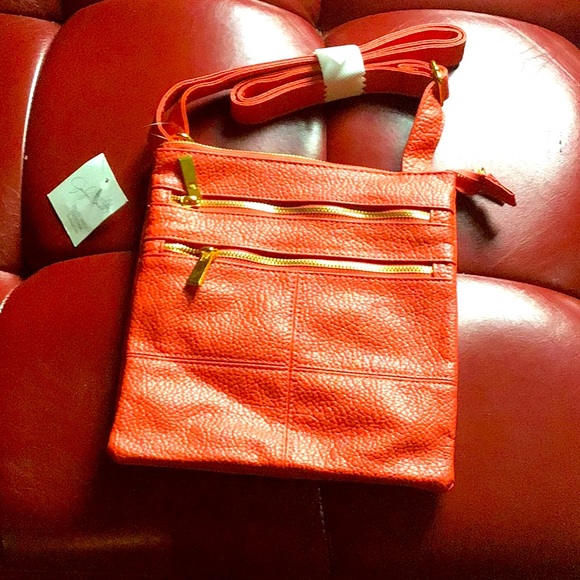 Jaclyn Smith Collection red purse - Picture 1 of 1